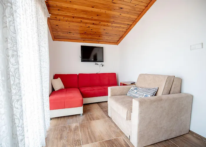 Hotel Cuhadar Ahsap Evleri Palamutbuku