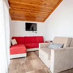Hotel Cuhadar Ahsap Evleri Palamutbuku