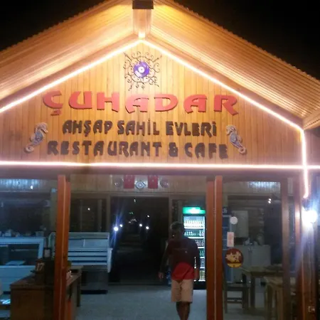 Hotel Cuhadar Ahsap Evleri